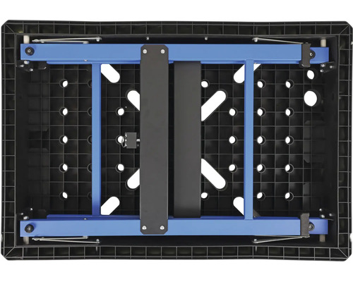 Modrá konštrukcia podvozku prepravného vozíka pre euroboxy na čiernom perforovanom povrchu