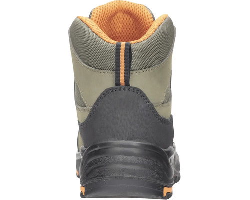 Pohľad zozadu na vysokú bezpečnostnú obuv