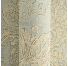 Rolka tapety s kvetinovým vzorom