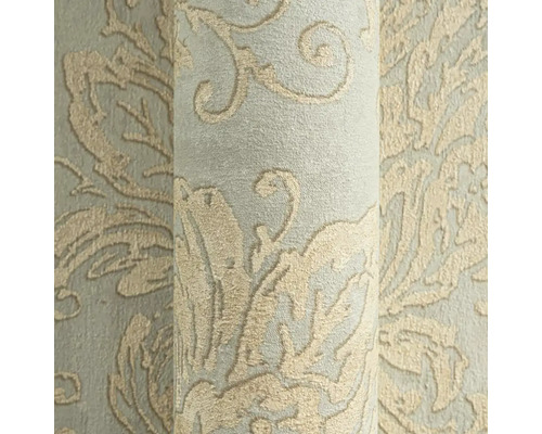 Rolka tapety s kvetinovým vzorom