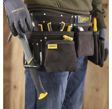 Opasok na náradie Stanley s náradím a kladivom