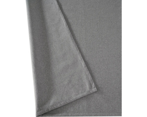 Sivý látkový obrus