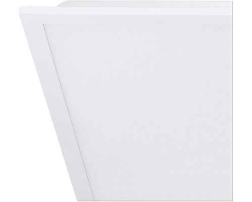 Detail stropného svietidla