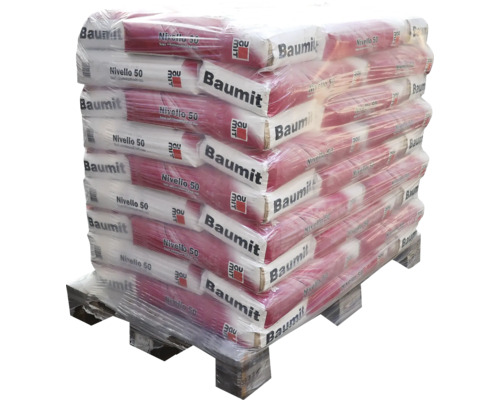 Paleta s niekoľkými vrecami Baumit Nivello 50 vyrovnávacej malty