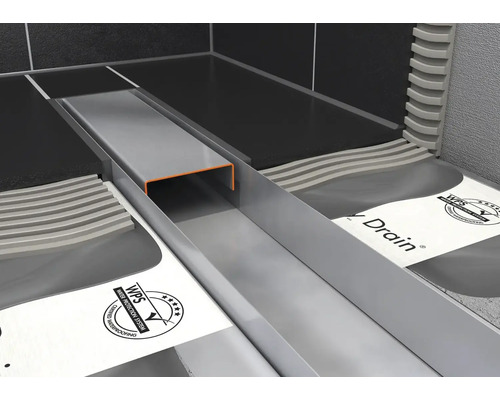 Sprchový žľab v kúpeľni s hydroizolačným systémom