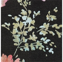 Detail tapety s kvetinovým motívom