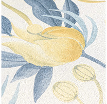 Detail štruktúrovanej tapety s kvetinovým vzorom