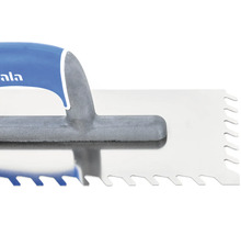 Zubová stierka s modrou rukoväťou na nanášanie lepidla