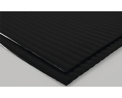 Rebrovaná rohož do batožinového priestoru