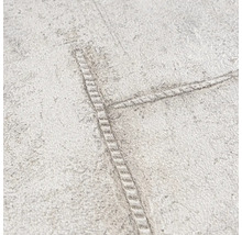 Detailný pohľad na tapetu so vzorom džínsového švu