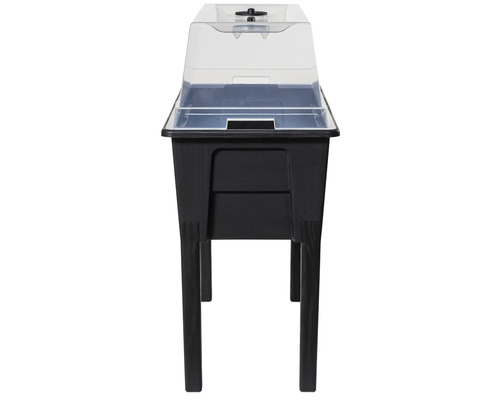 Parenisko s vekom a nohami do záhrady