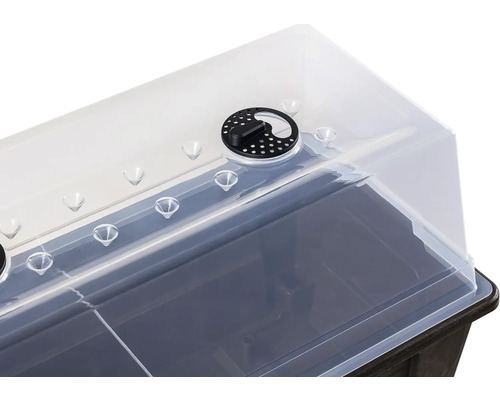 Parenisko s priehľadným vekom a reguláciou vetrania