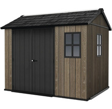 Záhradný domček s dvojkrídlovými dverami a oknami