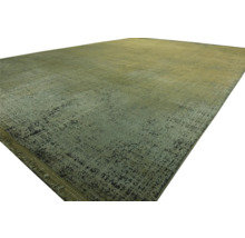 Obdĺžnikový koberec s abstraktným vzorom