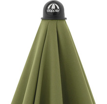 Detailný pohľad na zatvorený slnečník s logom Doppler