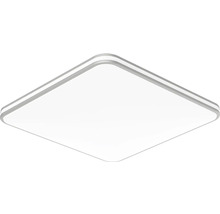 Štvorcové stropné svietidlo