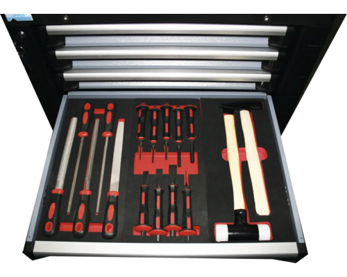 Zásuvka na náradie s pilníkmi, skrutkovačmi a kladivami