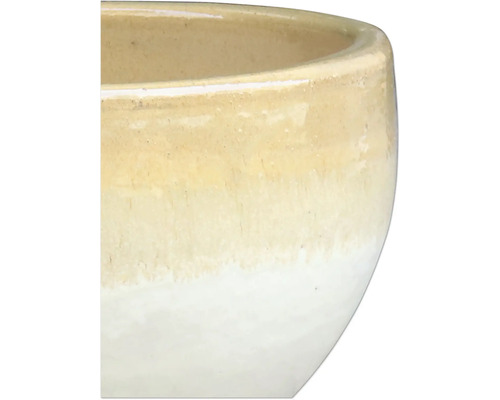 Detailný pohľad na keramický kvetináč