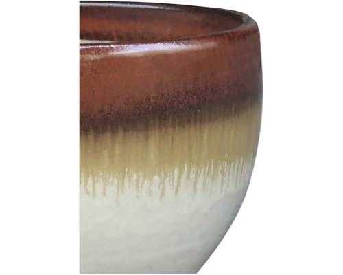 Detailný pohľad na keramickú kvetinovú misu