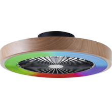 Stropný ventilátor s dreveným vzhľadom a farebným LED osvetlením