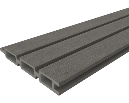 Terasa z kompozitného materiálu