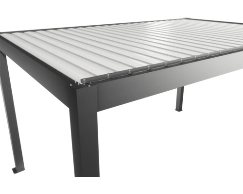 Oceľová pergola s lamelovou strechou