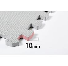 Detail puzzle hracej podložky s hrúbkou 10 mm.