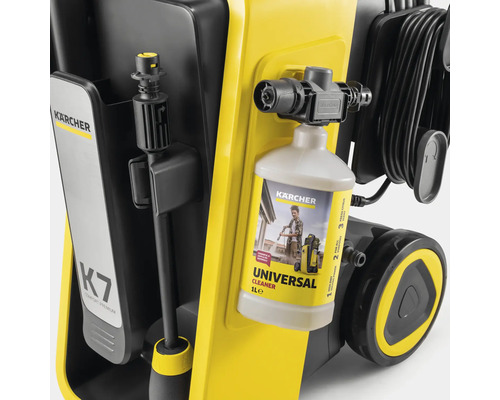 Vysokotlakový čistič Kärcher K7 s univerzálnym čistiacim prostriedkom