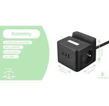 Čierny adaptér zástrčky s dvomi striedavými zásuvkami, tromi portami USB a rozmermi