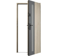 Otvorené domové vchodové dvere s rámom a kľučkou