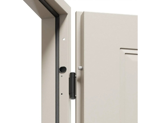 Detail interiérových dverí s rámom a závesom