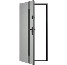 Otvorené vchodové dvere s kľučkou a bezpečnostným zámkom