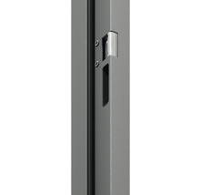 Detail skrine s priehlbinou pre rukoväť a skrutky