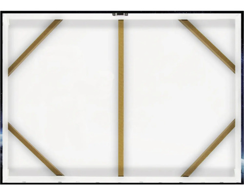 Zadná strana plátna s dreveným rámom pre montáž na stenu