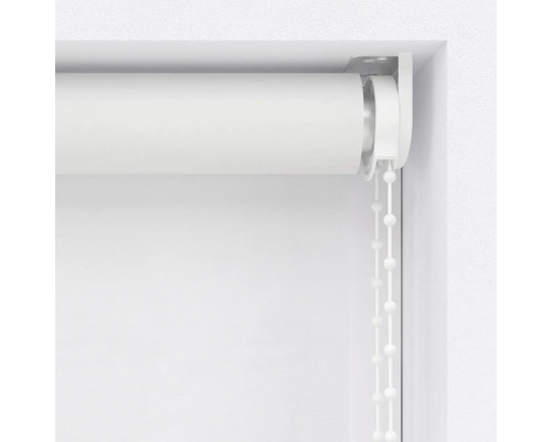 Okenná roleta s reťazovým pohonom v zatvorenom stave