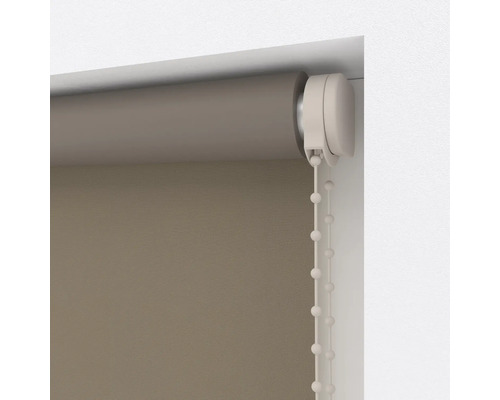 Roleta s reťazovým ovládaním na dekoráciu okien