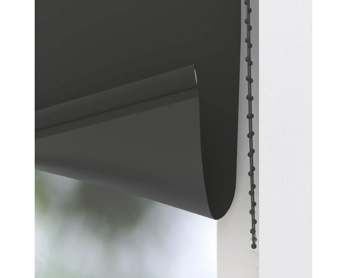 Roleta s retiazkovým ovládaním