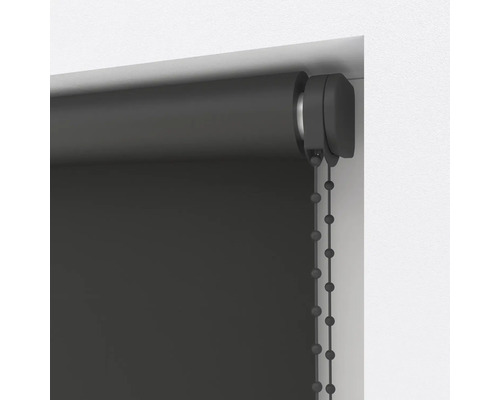 Roleta s retiazkovým ovládaním na dekoráciu okien