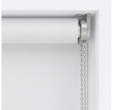 Roleta s retiazkovým ovládaním na dekoráciu okien