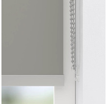 Sivá okenná roleta s retiazkovým ovládaním