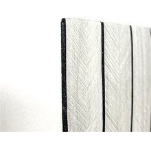 Detail vinylovej podlahy so vzorom rybej kosti