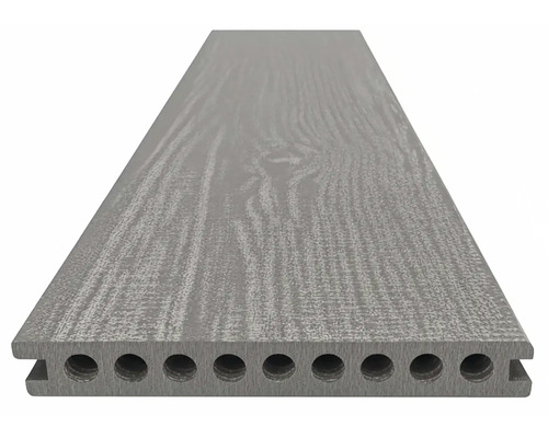 Terasa z drevoplastu s dutým profilom