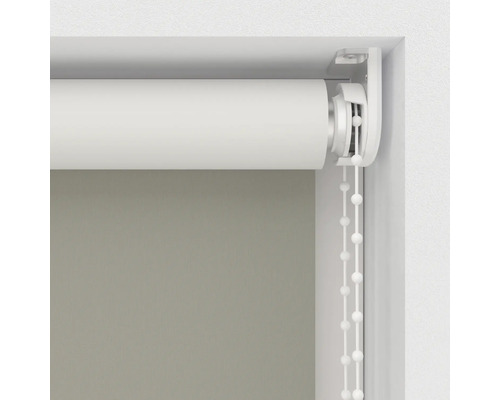 Systém rolety s ovládacou retiazkou na dekoráciu okien
