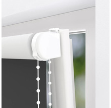 Detailný pohľad na roletu s reťazovým ovládaním na dekoráciu okien