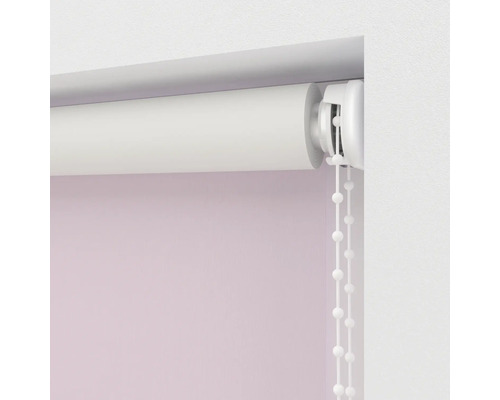 Roleta s retiazkovým ovládaním na dekoráciu okien