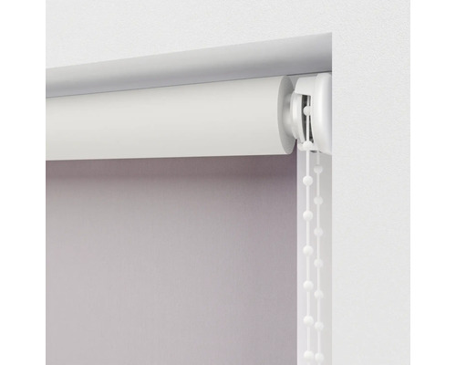 Roleta s retiazkovým ovládaním na dekoráciu okien