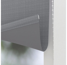 Sivá roleta s retiazkovým ovládaním na dekoráciu okien