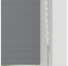 Sivá roleta s ovládacou retiazkou