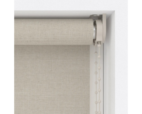 Detail látkovej rolety pri okne