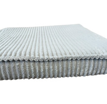 Vankúš s rebrovaným povrchom